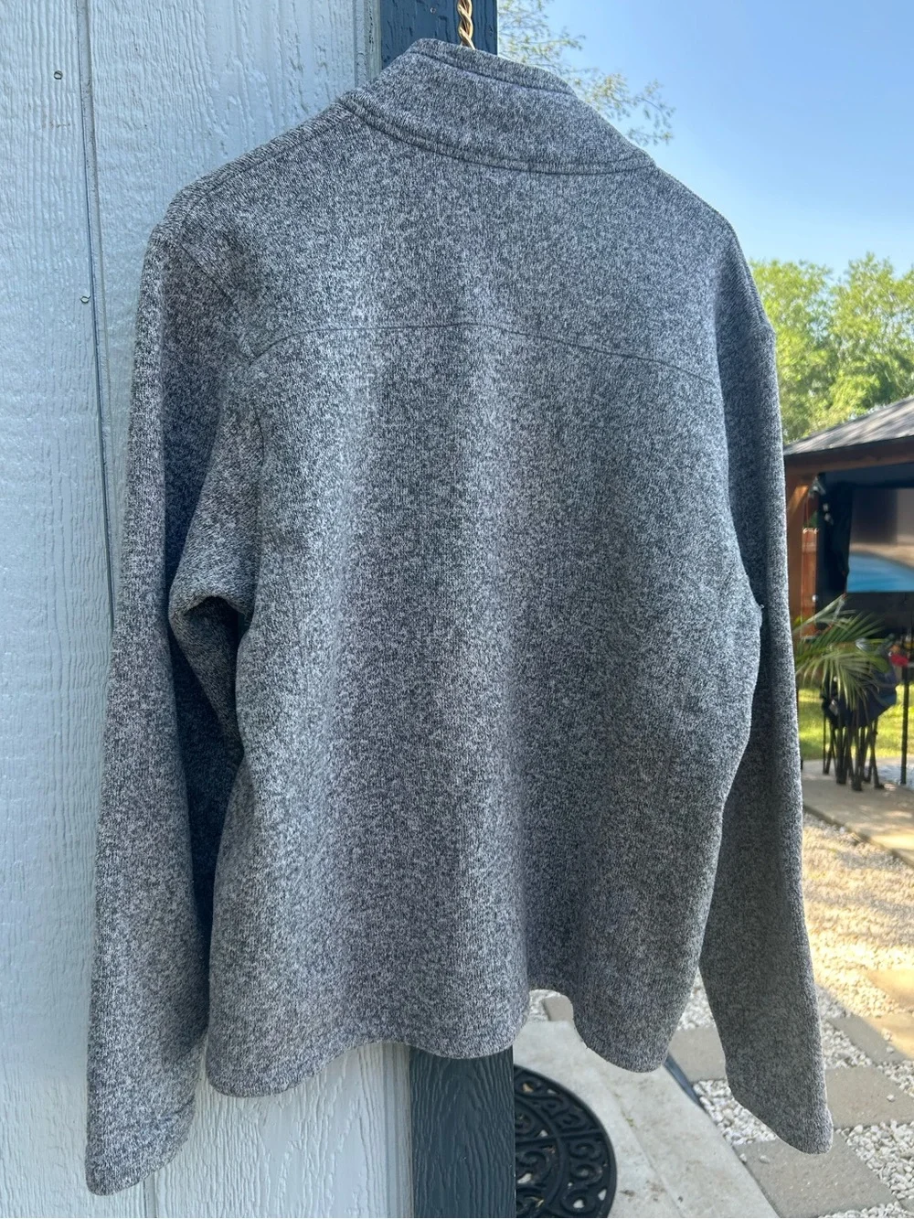 The North Face Men’s Gray Quarter-Zip Fleece Pullover